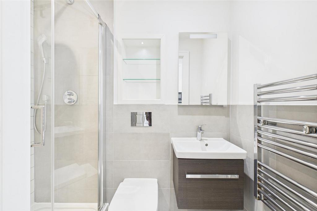 Apartment in Harrow - View 4