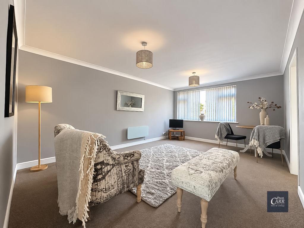 Apartment in Sutton Coldfield - View 3