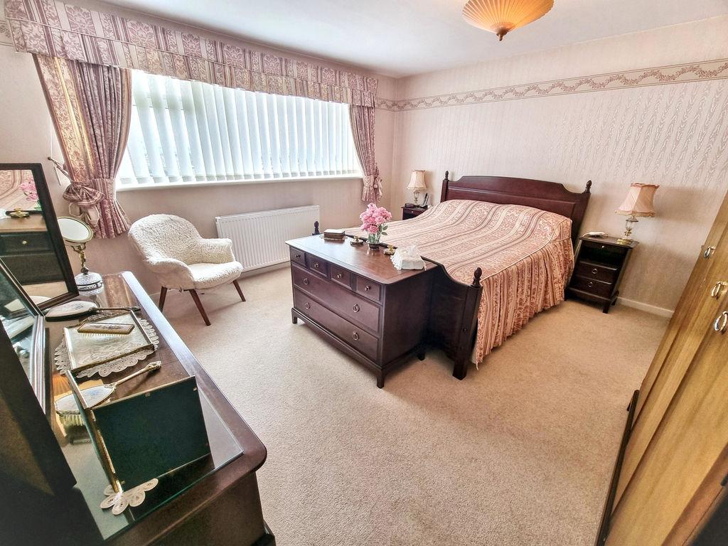 House in Newcastle Upon Tyne - More