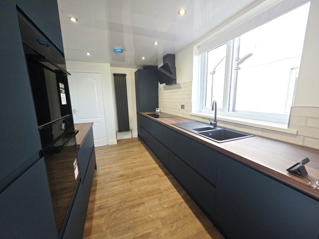 House in Newcastle Upon Tyne - View 3