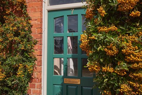 3 bedroom terraced house for sale, Van Buren Place, Exeter