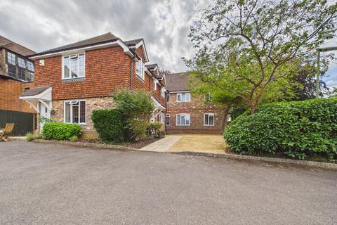 2 bedroom apartment for sale, Tadworth