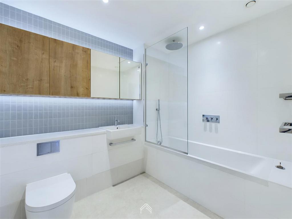 Apartment in Tottenham Hale - View 5