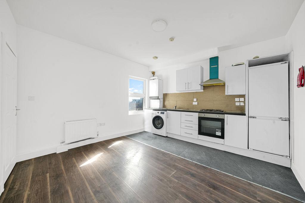 Apartment in London, Manor Park - View 4