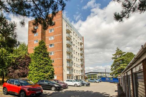 2 bedroom apartment for sale, Hobs Road, Lichfield WS13