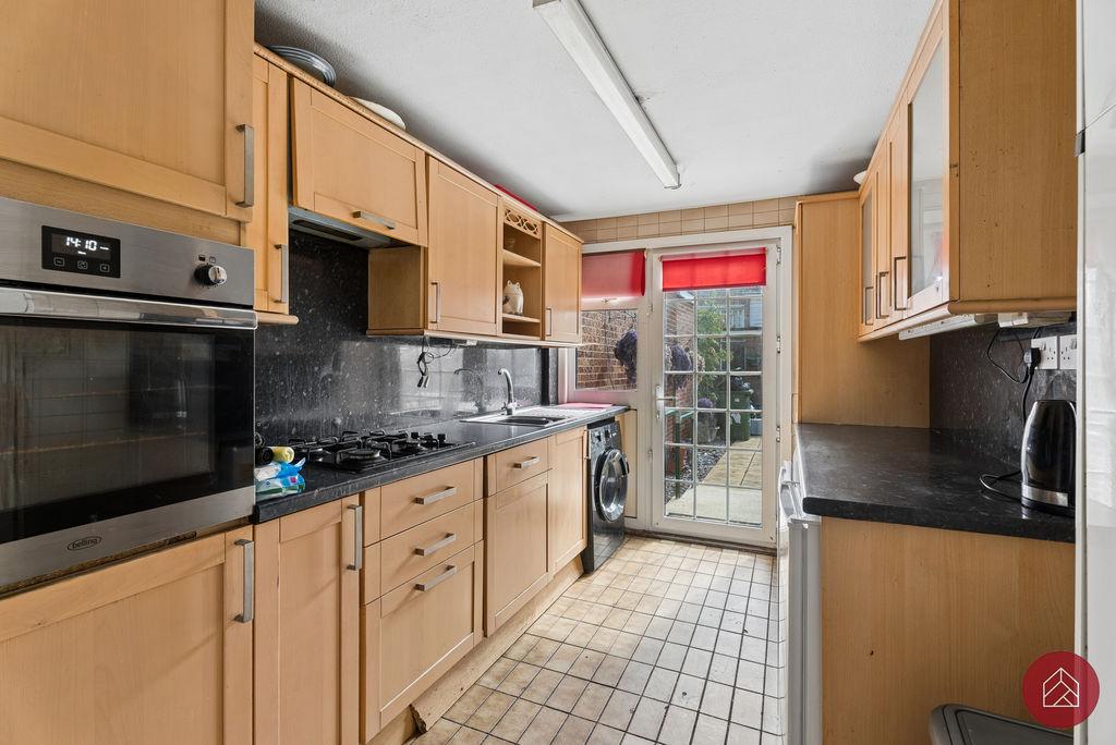 House in Oxford, Blackbird Leys - View 2