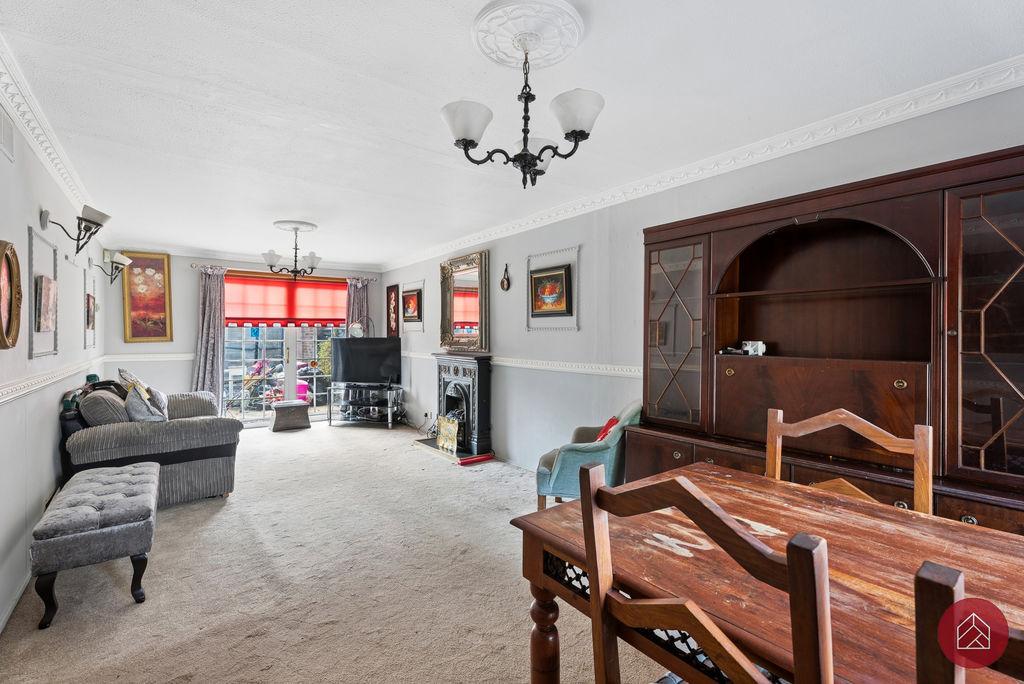House in Oxford, Blackbird Leys - View 3