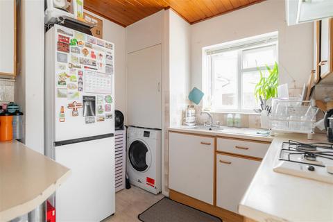2 bedroom semi-detached house to rent, Brook Road, Cheltenham