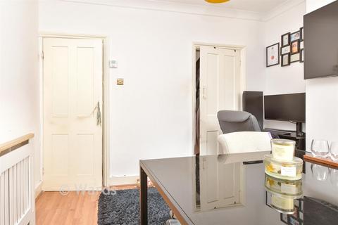 2 bedroom terraced house for sale, Montfort Road, Strood, Rochester, Kent