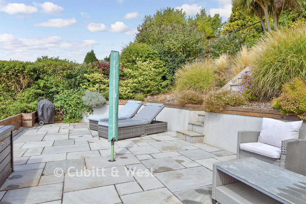 House in Brighton, Withdean - View 3