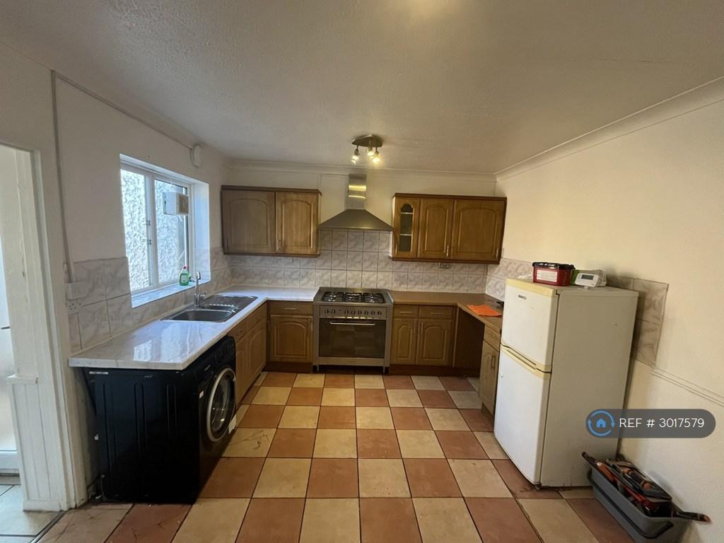 House in South Ockendon - View 3