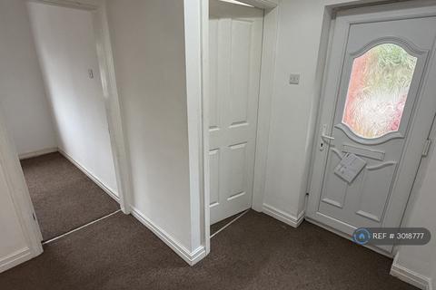 2 bedroom bungalow to rent, Walnut Avenue, Wigan, WN1