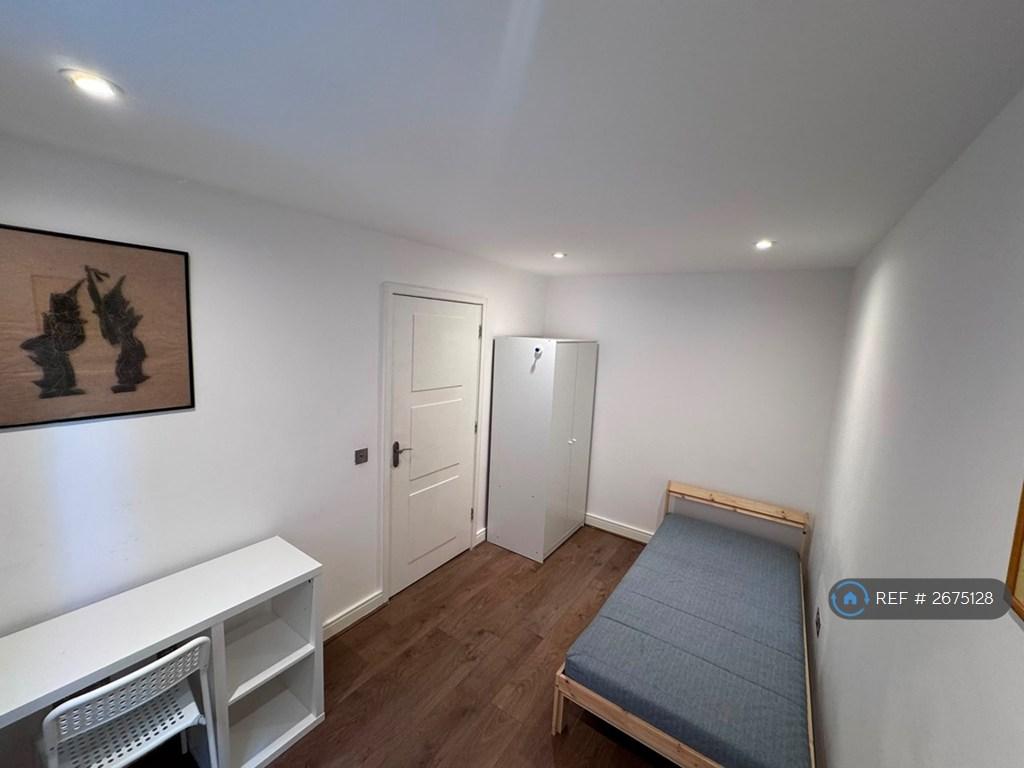 House in London - More