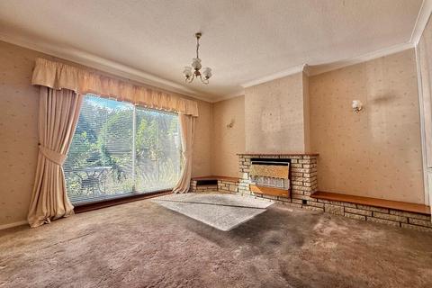 2 bedroom semi-detached house for sale, Wolseley Road, West Bromwich, West Midlands, B70 0LS