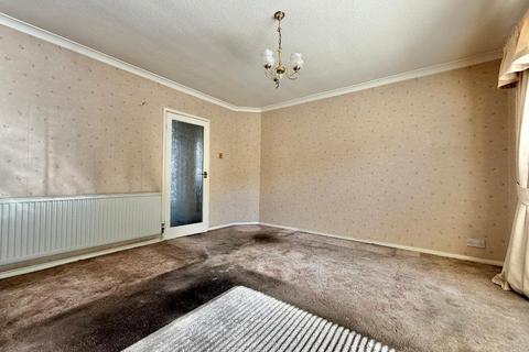 2 bedroom semi-detached house for sale, Wolseley Road, West Bromwich, West Midlands, B70 0LS