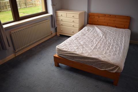 2 bedroom flat to rent, Morrison Drive, Garthdee, Aberdeen, Aberdeen, AB10