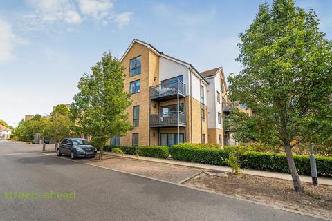 2 bedroom apartment for sale, Watson Place, London, SE25