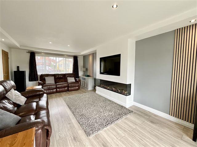 House in Rotherham, Aston cum Aughton - View 3