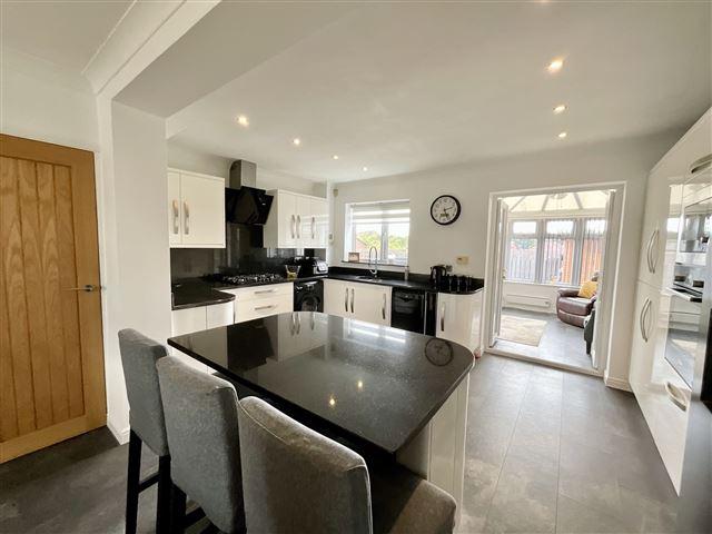 House in Rotherham, Aston cum Aughton - More