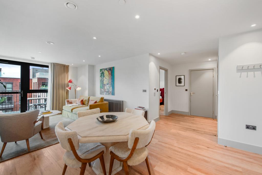 Apartment in London - View 2
