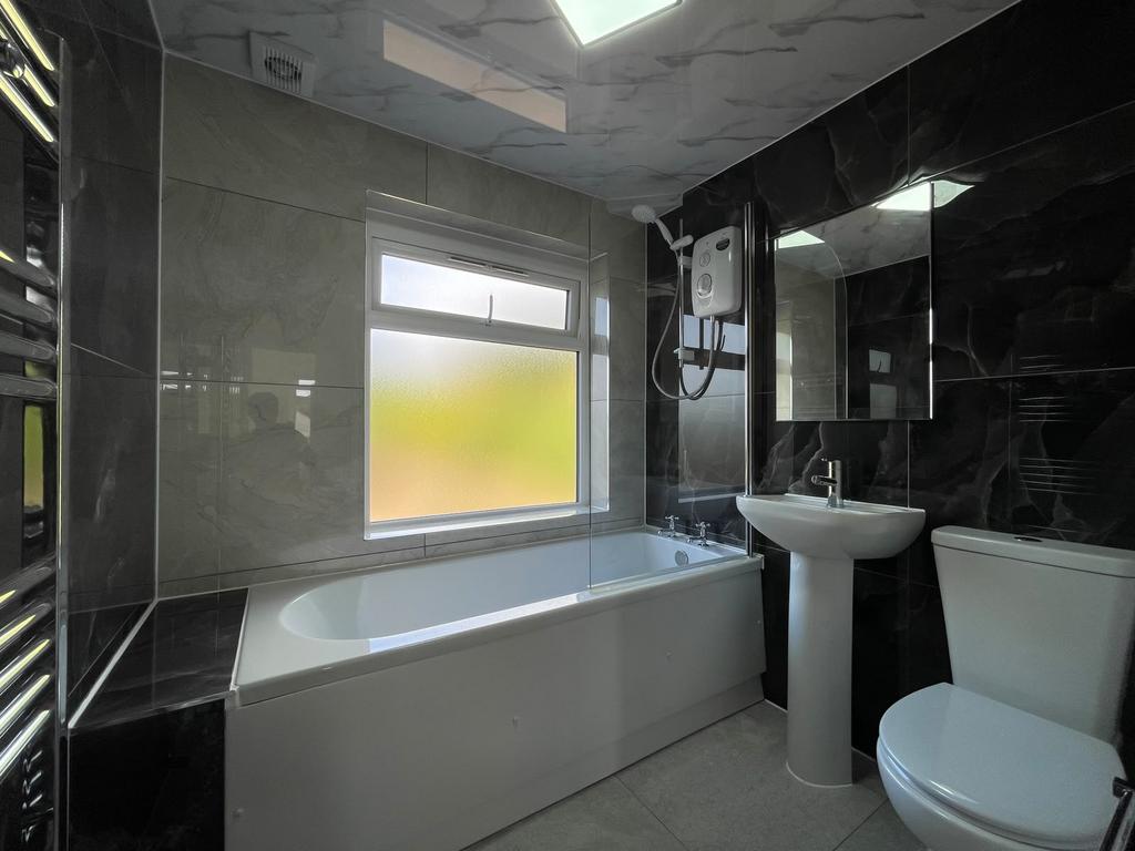House in Thurnby - View 3
