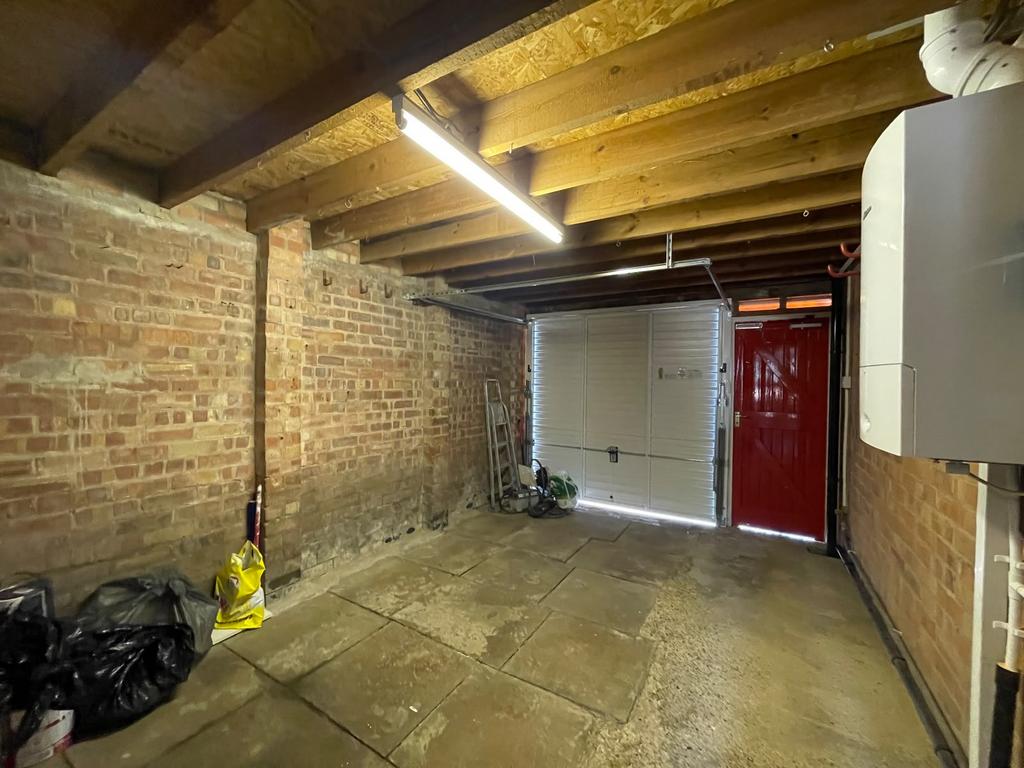 House in Thurnby - View 5