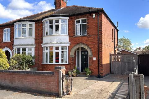 undefined, Windsor Road, Newark