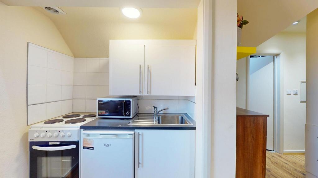 Apartment in London - More