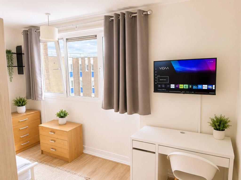 Apartment in London - View 2