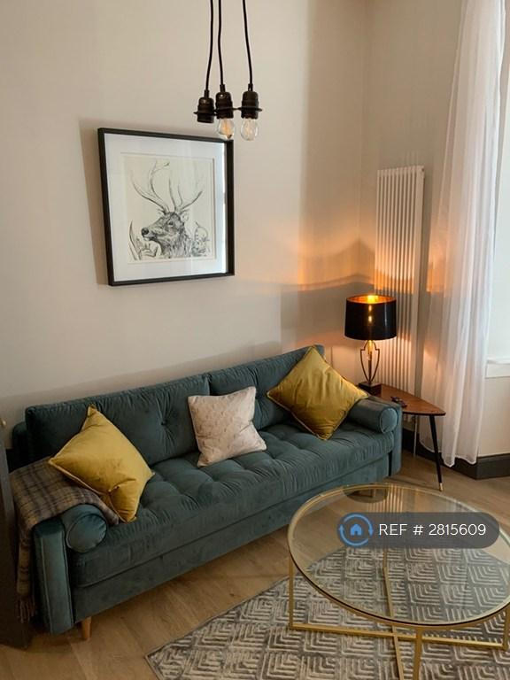 Apartment in Edinburgh - View 4