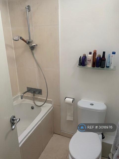 Apartment in London - View 2