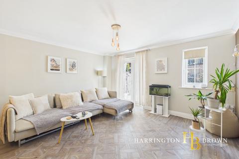 4 bedroom terraced house for sale, Murray Park, Stanley