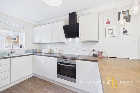 4 bedroom terraced house for sale, Murray Park, Stanley