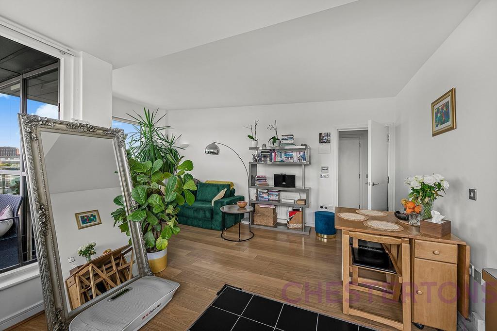 Apartment in London - More