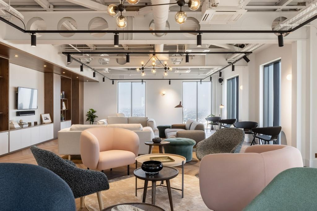 Apartment in Croydon - More