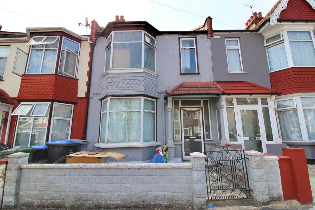 House in WEMBLEY