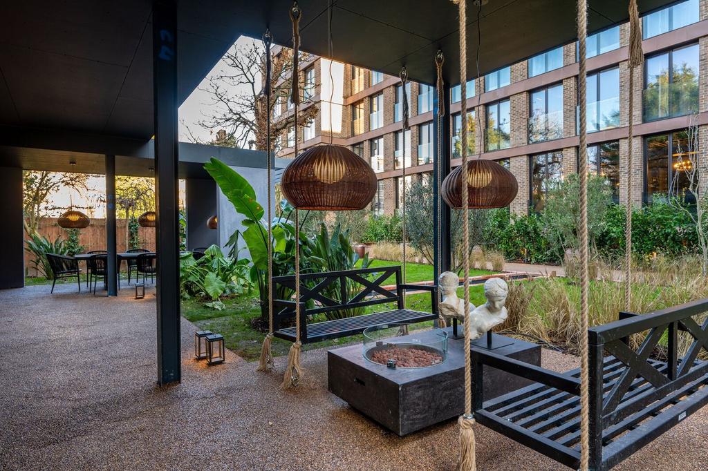 Apartment in London - View 2