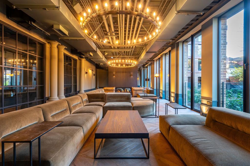 Apartment in London - View 3