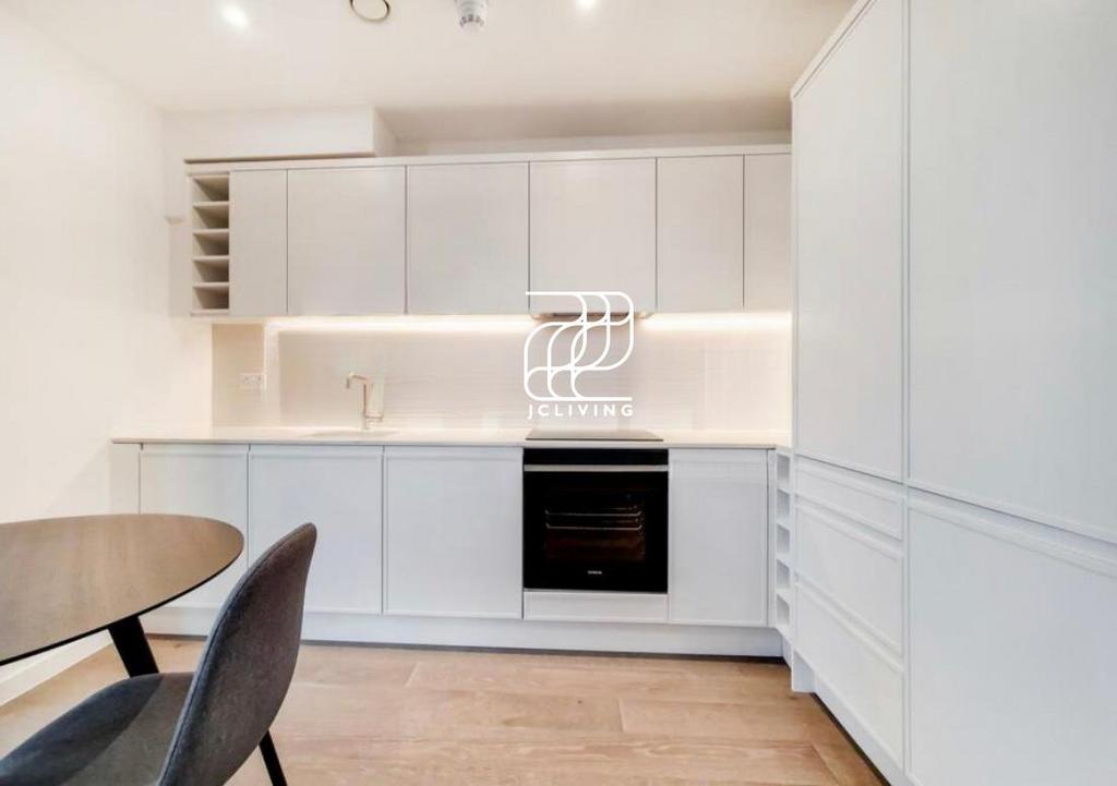 Apartment in London - View 4