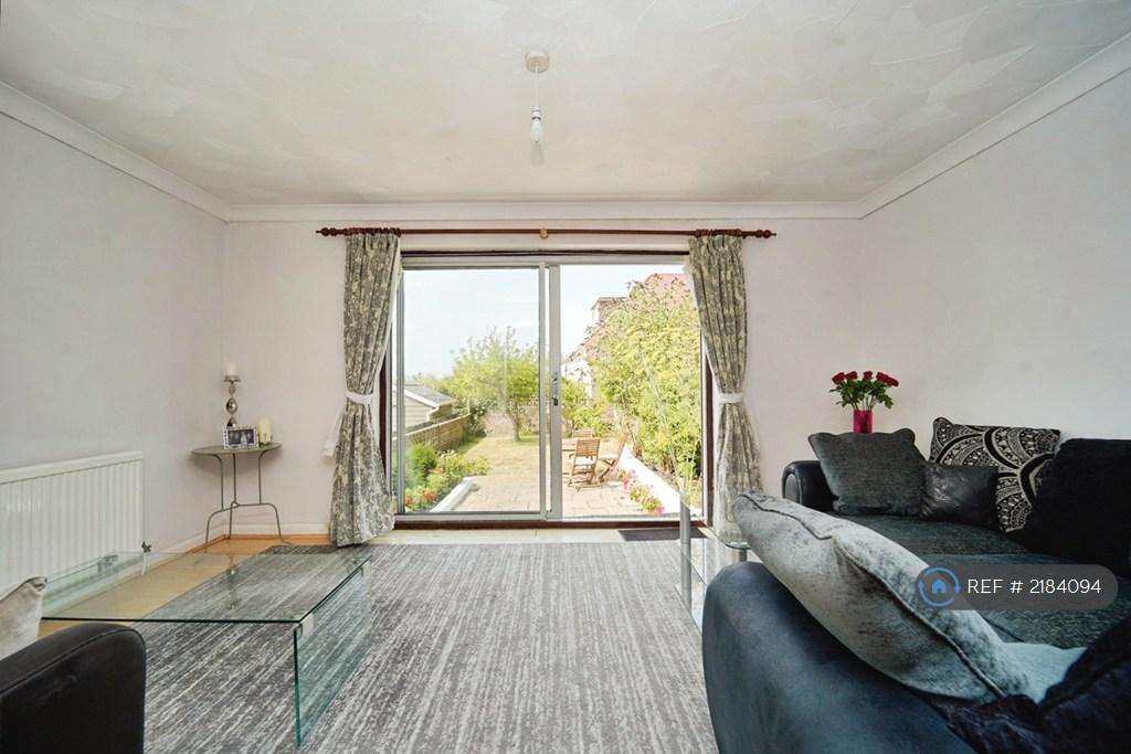 House in Brighton, Woodingdean - View 2