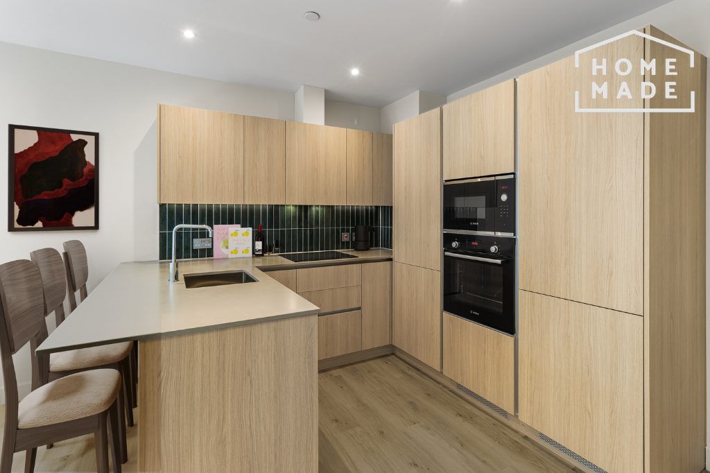 Apartment in London - View 3