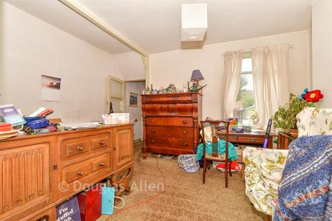 2 bedroom terraced house for sale, Willow Street, London E4