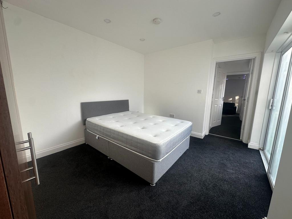 Apartment in Leicester - View 4