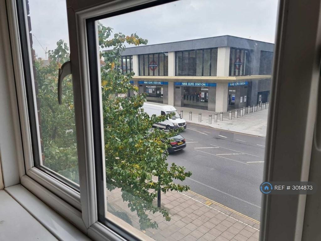 Apartment in London - View 2