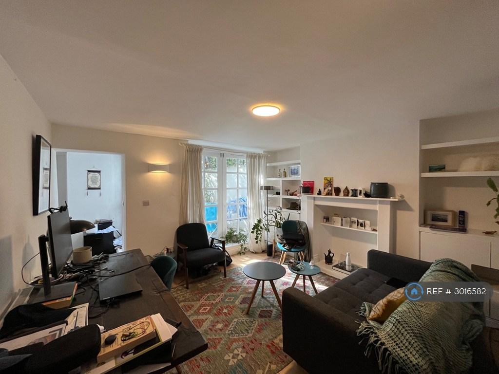 Apartment in London - View 2