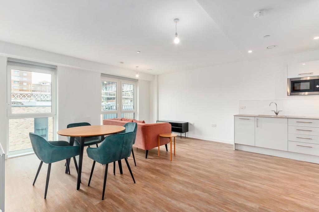 Apartment in Brighton, Round Hill - View 2