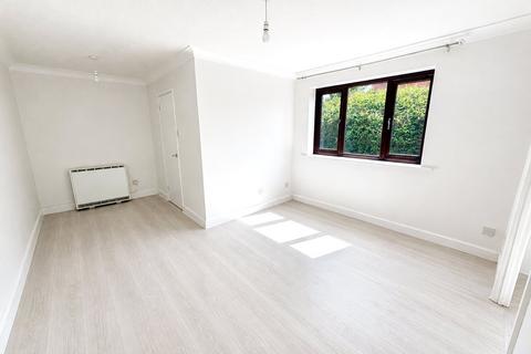 Studio for sale, Cumberland Place, London, SE6