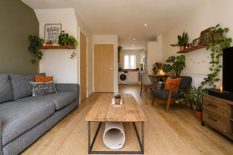 2 bedroom semi-detached house for sale, Augustus Avenue, Fordingbridge, Hampshire, SP6