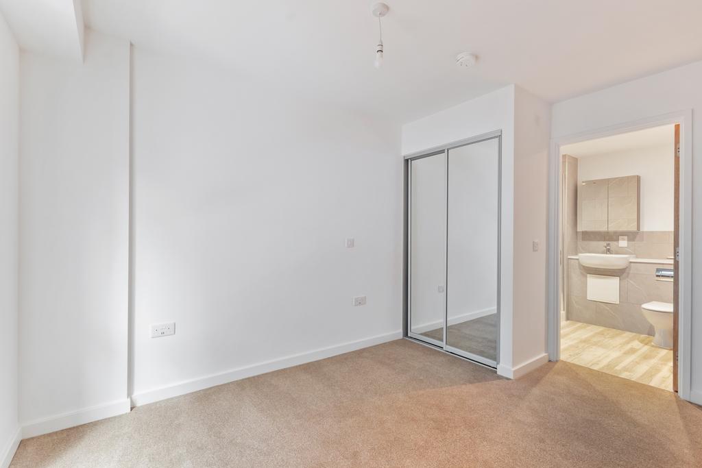 Apartment in Brighton, Round Hill - View 5