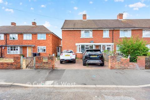 undefined, Barnfield Avenue, Mitcham CR4